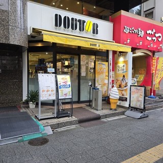ドトールコーヒーショップ 神田松永町店の店頭