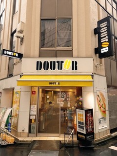 ドトールコーヒーショップ 外神田1丁目店の店頭