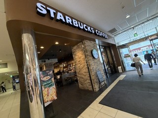 スターバックス コーヒー ルミネ藤沢店【徒歩分未確認】の店舗外観