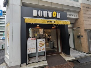 ドトールコーヒーショップ 神田北口店の店舗外観