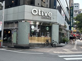 スターバックス コーヒー Olive LOUNGE 高円寺店【徒歩分未確認】の店頭
