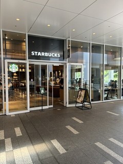 スターバックス コーヒー 目黒セントラルスクエア店【徒歩分未確認】の店舗外観
