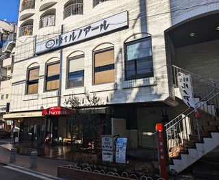 喫茶室ルノアール 西日暮里第一店の店舗外観