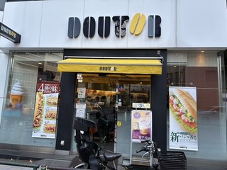 ドトールコーヒーショップ 神田淡路町店の店頭