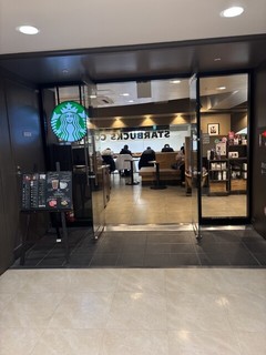 スターバックス コーヒー 大船ルミネウィング店【徒歩分未確認】の店舗外観