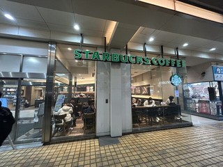 スターバックス コーヒー ルミネ荻窪店【徒歩分未確認】の店頭