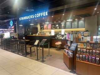 スターバックス コーヒー エキュート立川店【徒歩分未確認】の店頭