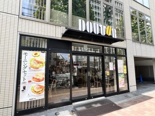 ドトールコーヒーショップ 高田馬場店の店頭