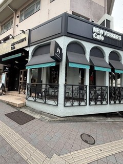 NEW YORKER'S Cafe 高田馬場1丁目店の店頭