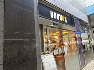 ドトールコーヒーショップ 田町センタービル店の店頭