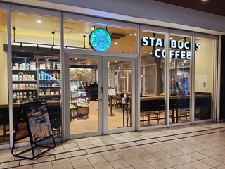 スターバックス コーヒー 東急プラザ戸塚店【徒歩分未確認】の店舗外観