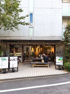 kuku cafeの店頭